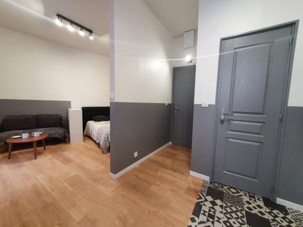 Rnb Locations Vichy Apartment Ruang foto
